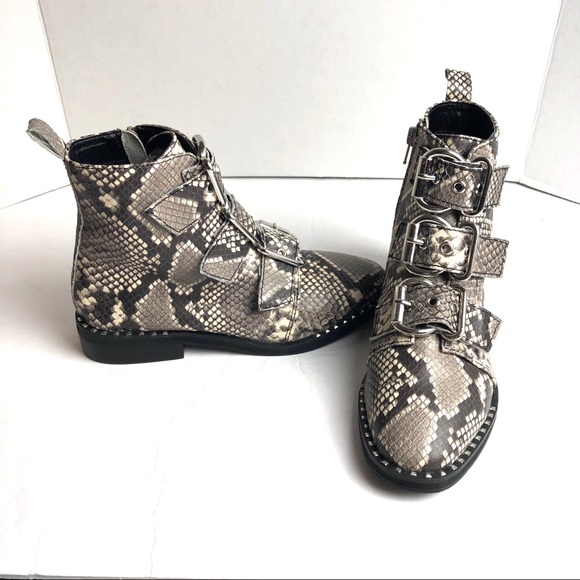 Steve Madden Shoes - Steve Madden leather “Recharge” ankle boots